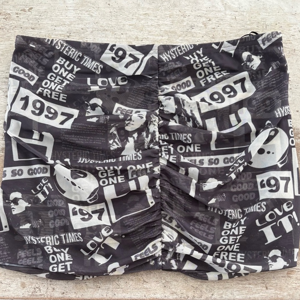Black & White Graphic Ruched Women’s Skirt